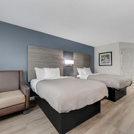 Quality Inn Laurinburg Exterior foto