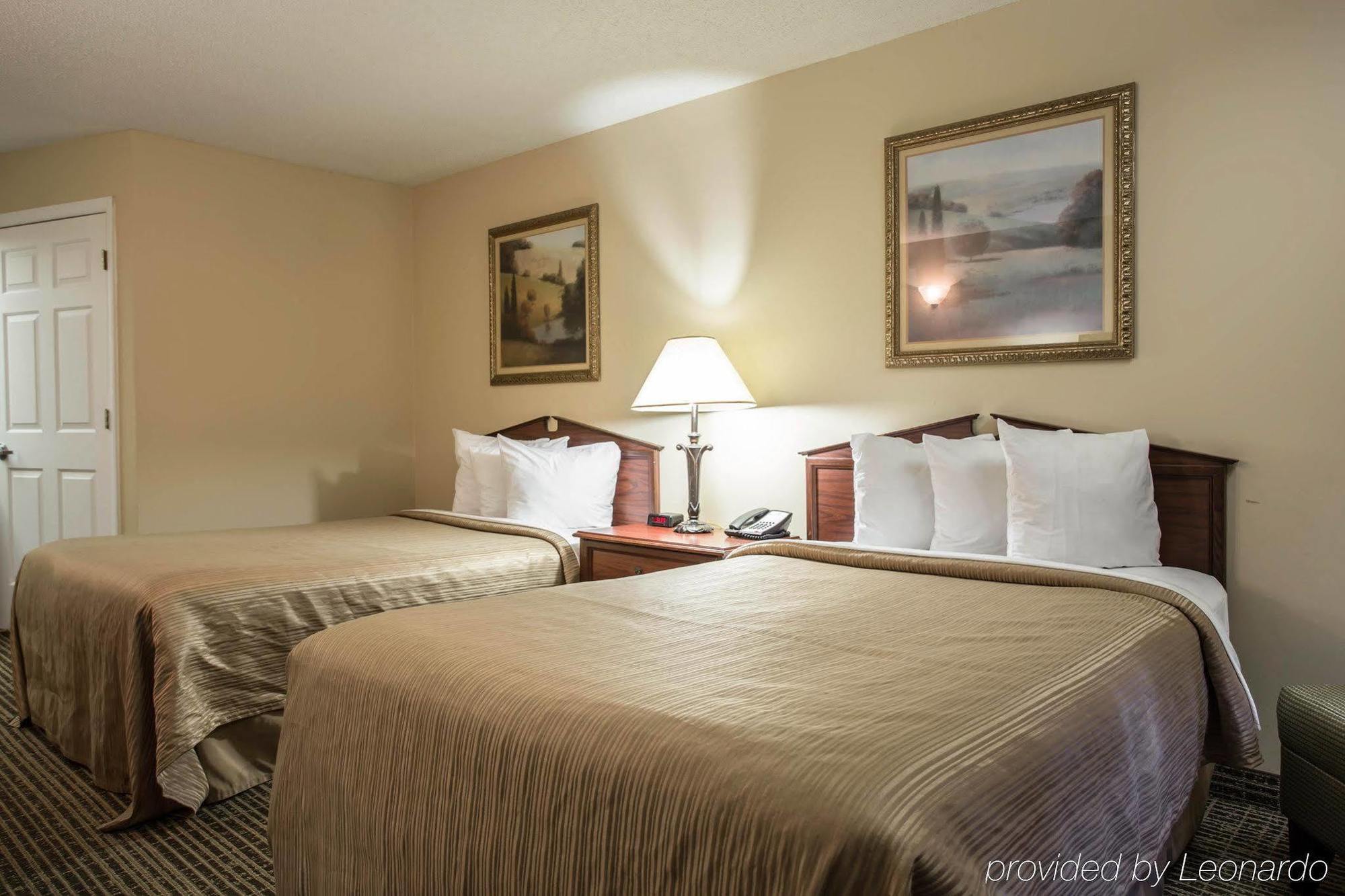 Quality Inn Laurinburg Exterior foto