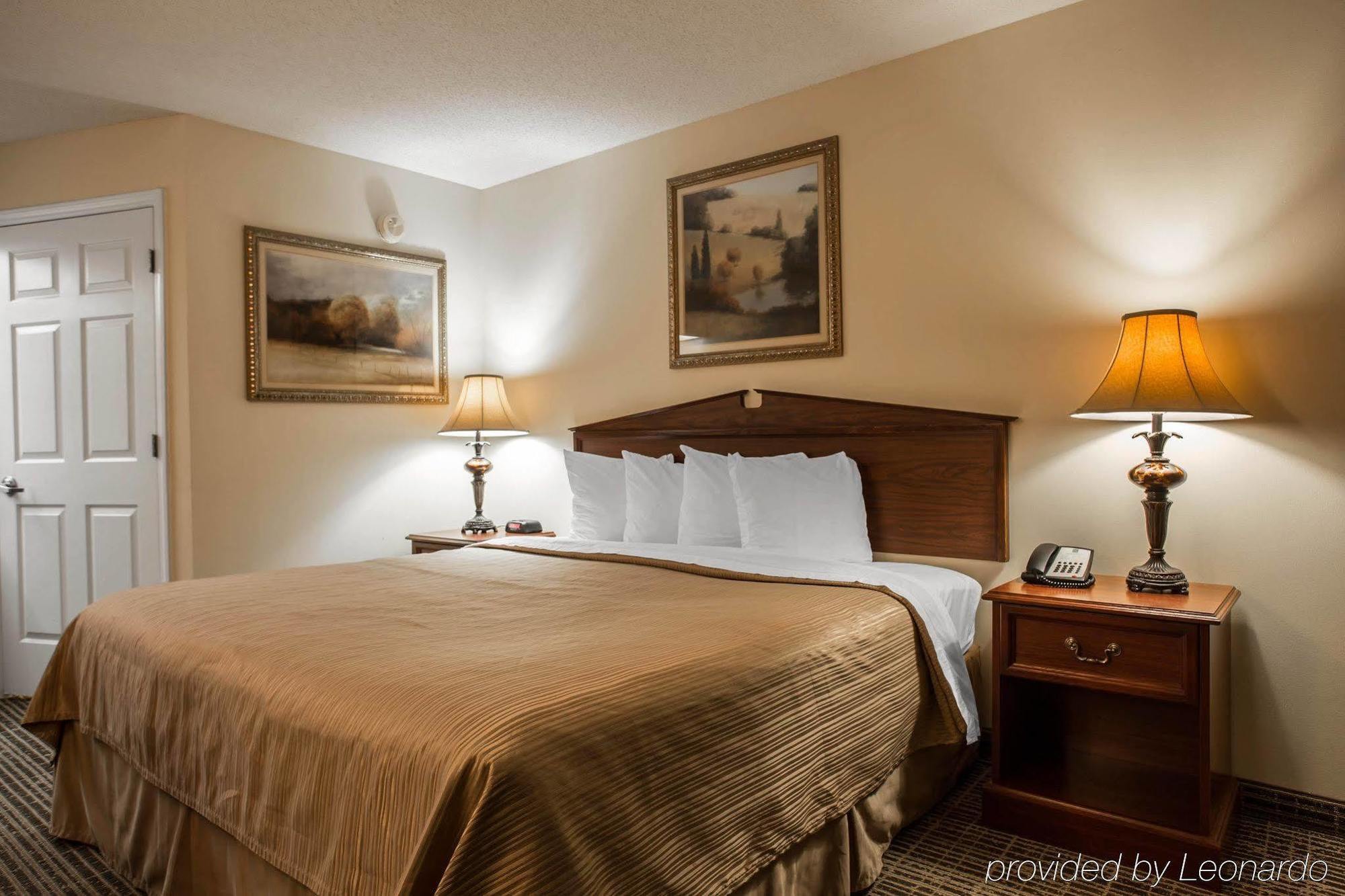 Quality Inn Laurinburg Exterior foto