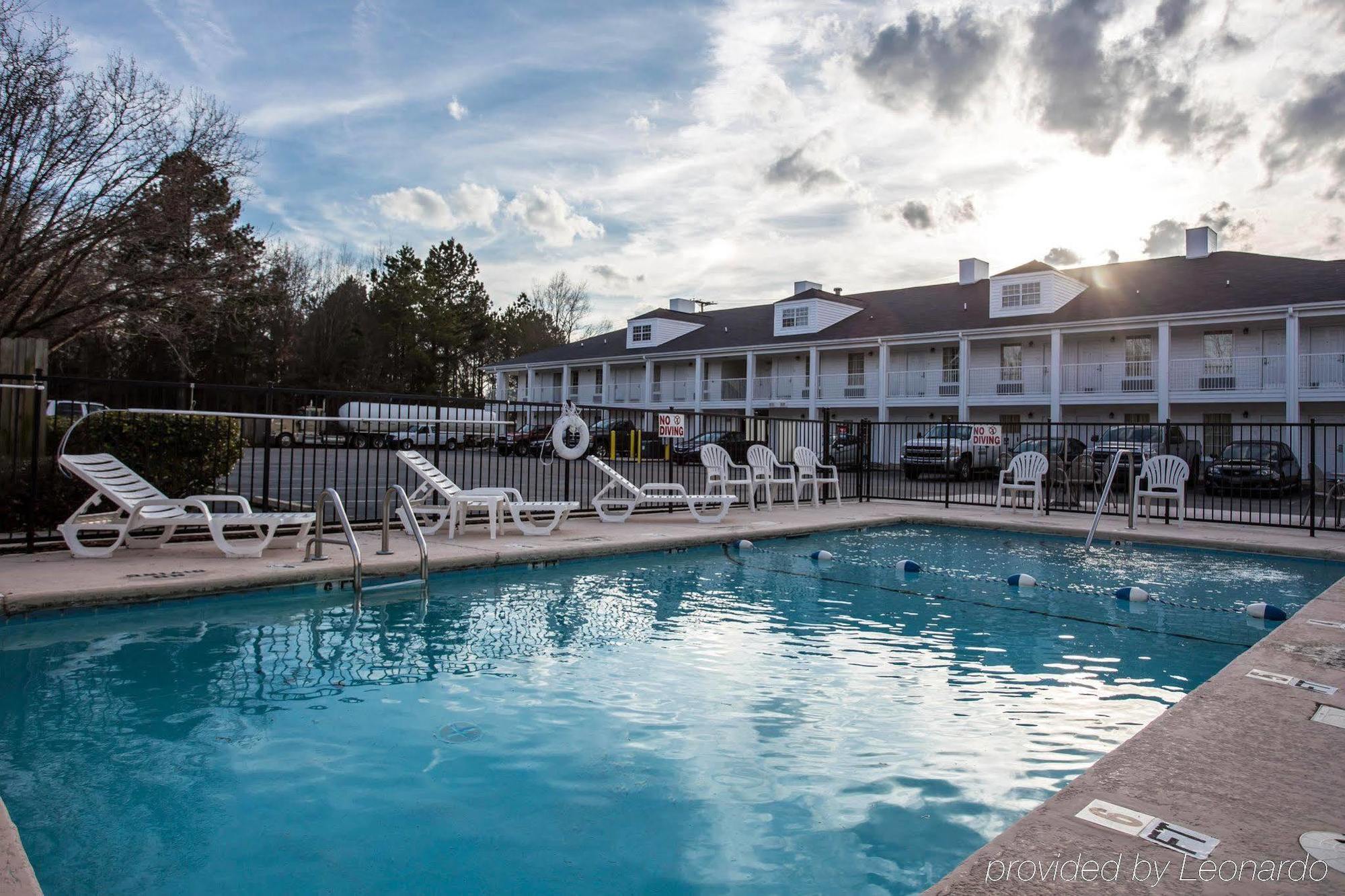 Quality Inn Laurinburg Exterior foto