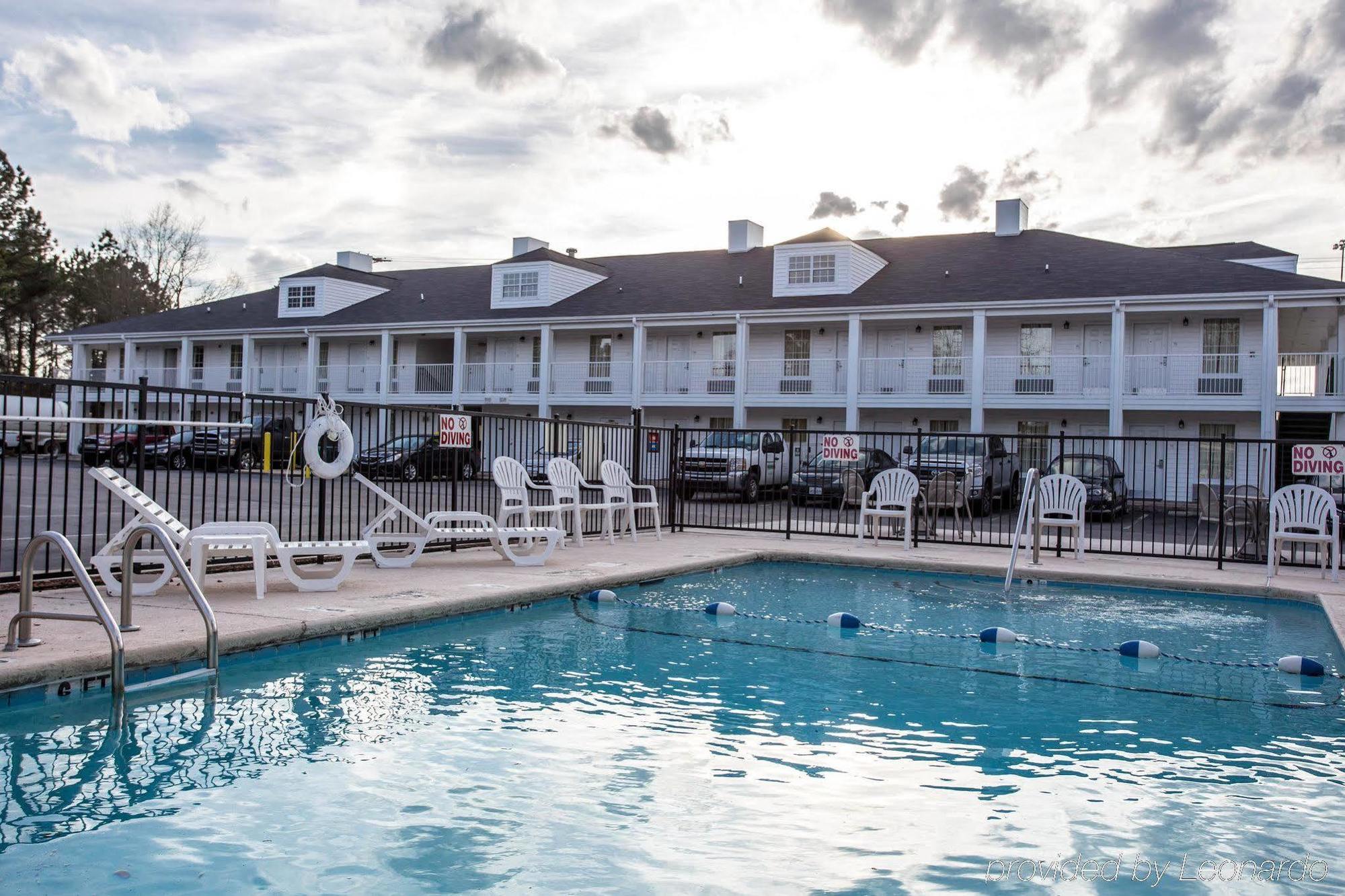 Quality Inn Laurinburg Exterior foto