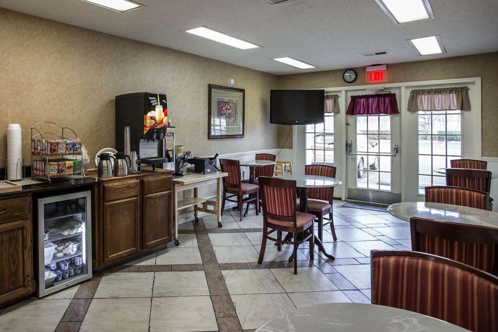 Quality Inn Laurinburg Restaurante foto